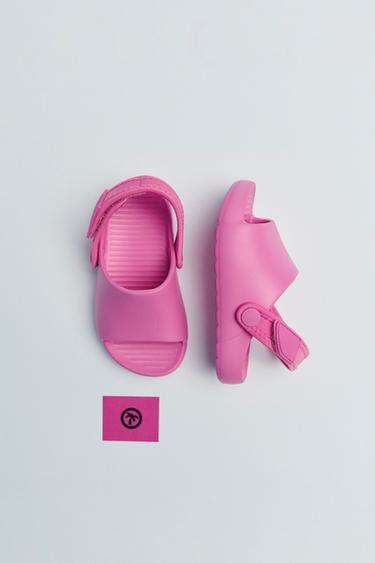 RUBBER SLIDERS - Fuchsia by Zara - Image 0