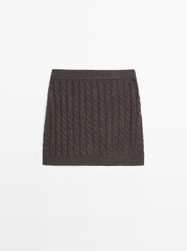 Falda punto detalle trenzado - 763 de Zara