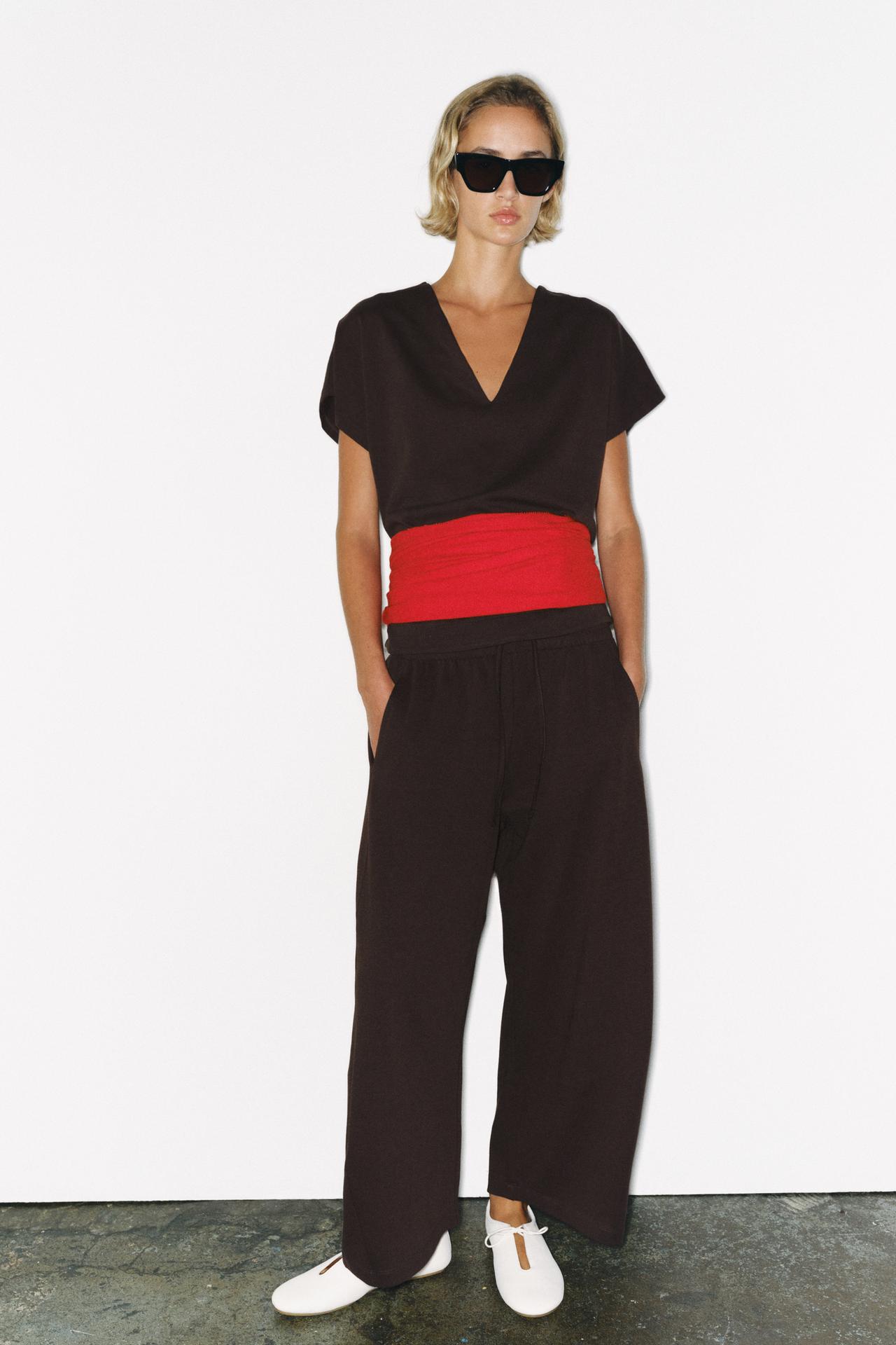 STRAIGHT LEG PANTS — Brown