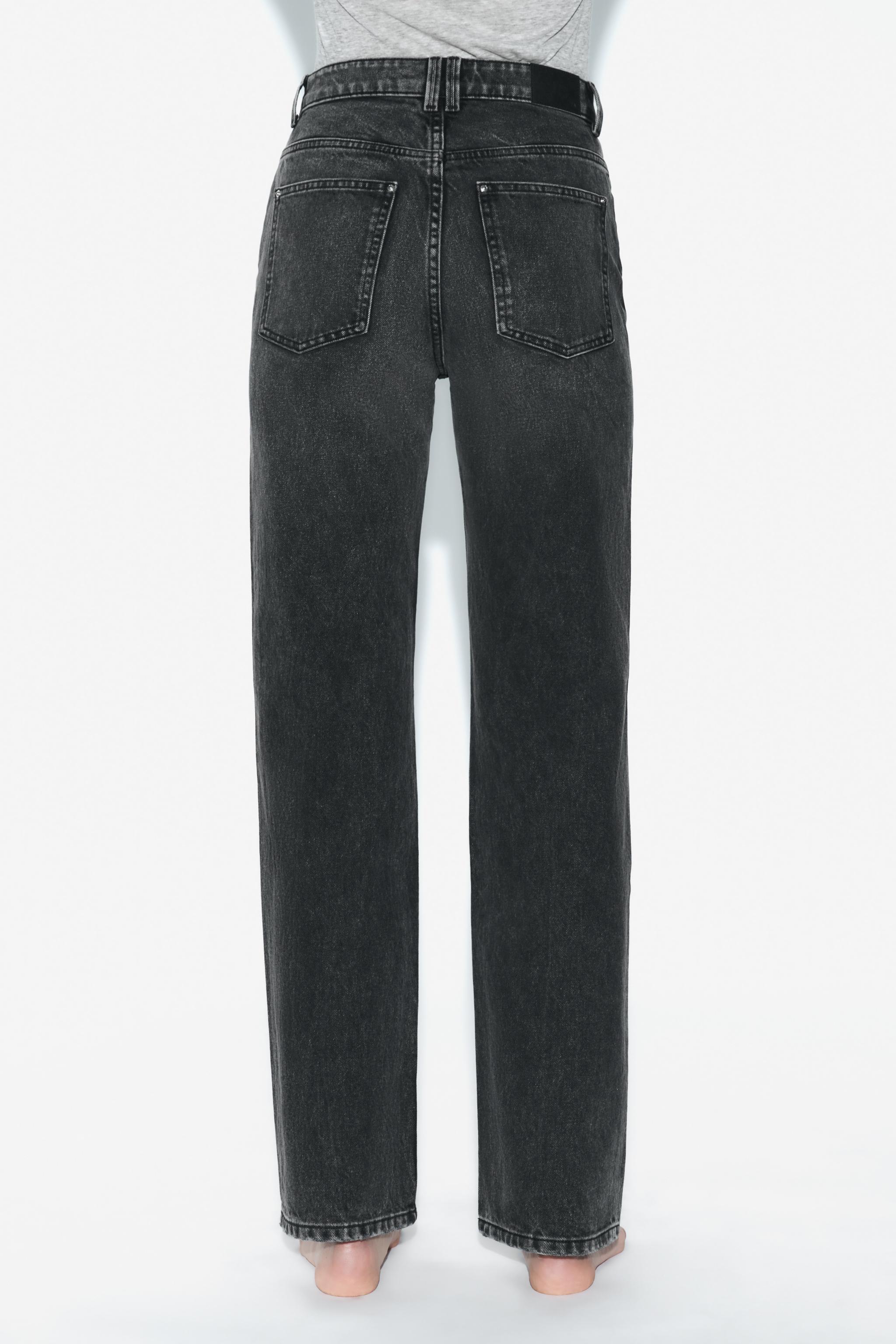 Zara High Rise Straight Fit Regular Length Jeans Size ( Reference