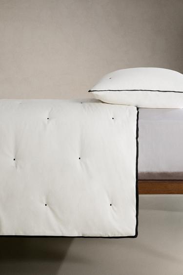 SATIN QUILT WITH QUILTED DOTS - Ecru / Black by Zara - Image 2