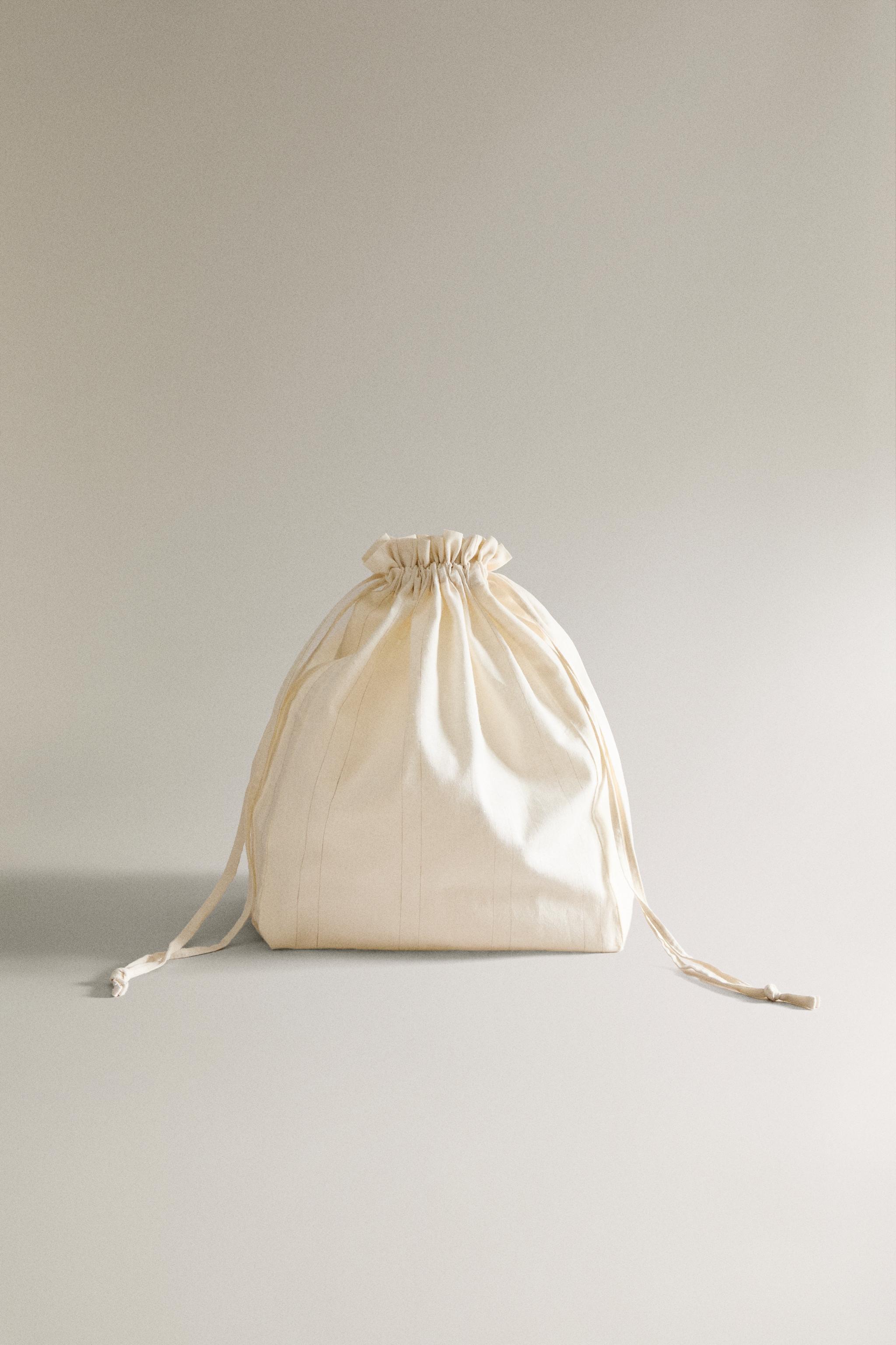 LINEN AND COTTON LAUNDRY BAG — Light beige