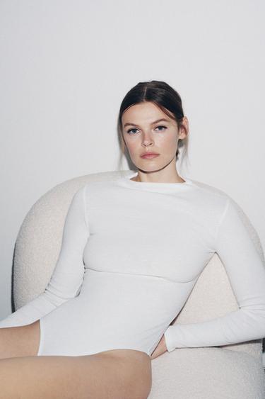 Zara LONG SLEEVE RIBBED BODYSUIT - White
