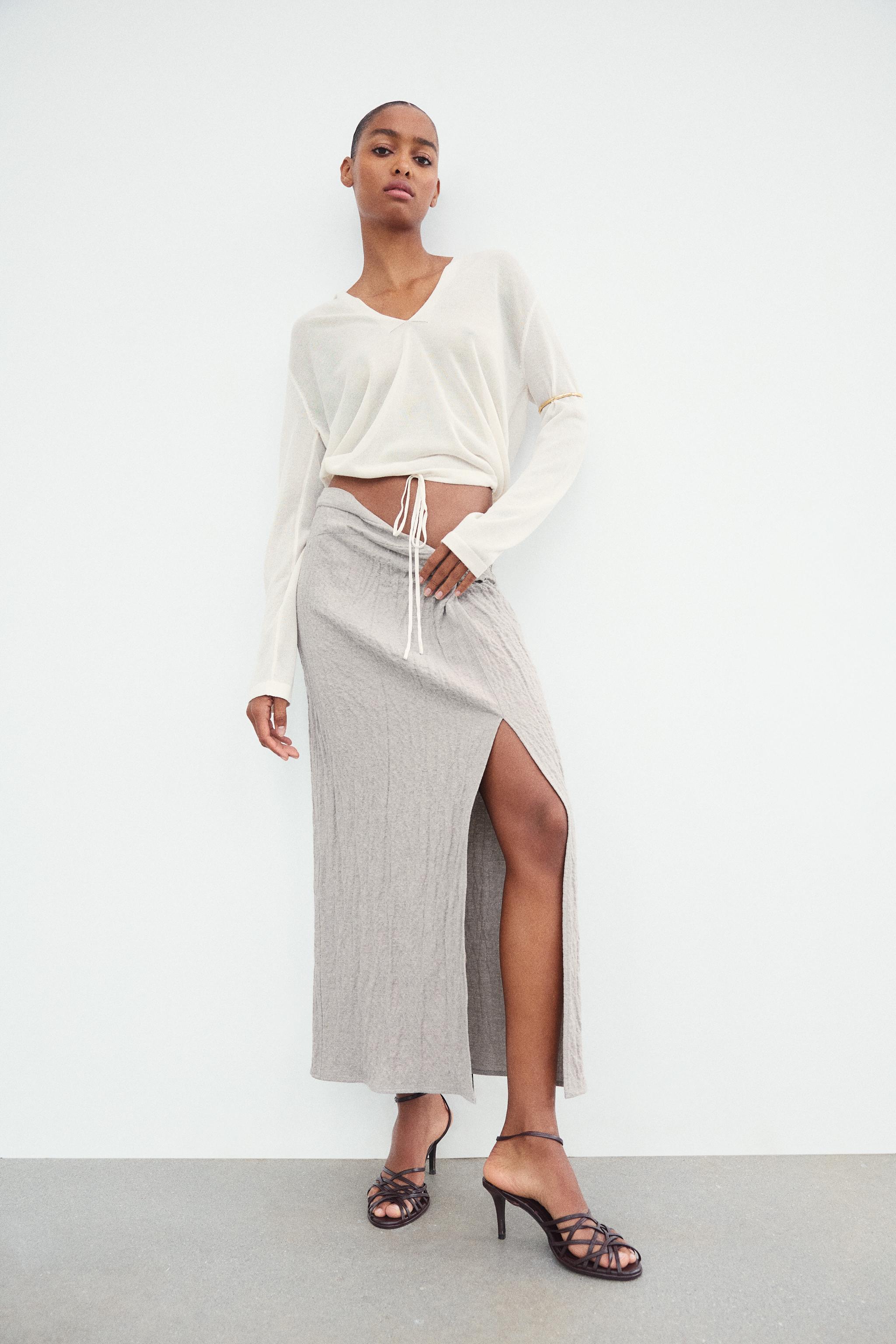 WRINKLED EFFECT SKIRT WITH KNOT