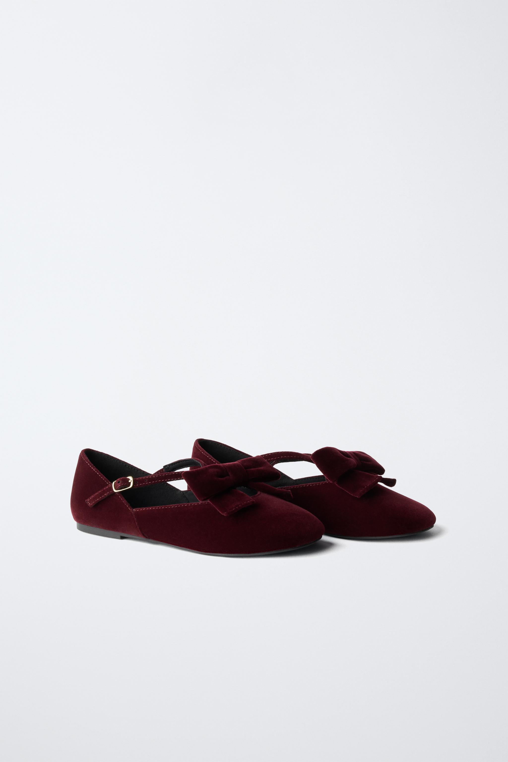 VELVET BOW BALLET FLATS