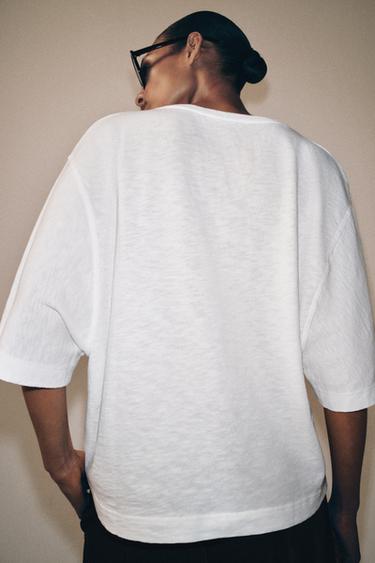 T-SHIRT COL EN V - Blanc de Zara - Image 3