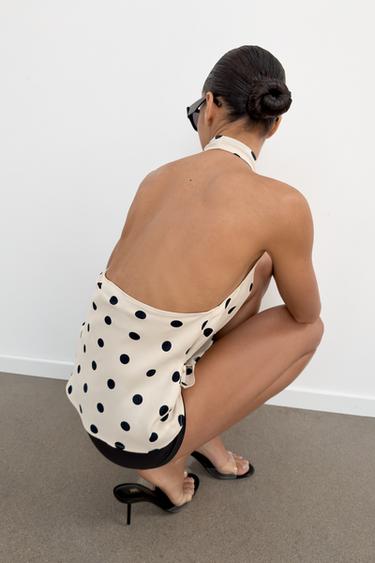 TOP SATINÉ HALTER À POIS - Blanc / Noir de Zara - Image 2