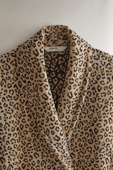 ANIMAL PRINT VELOUR DRESSING GOWN - Leopard by Zara