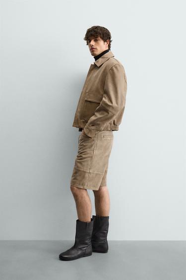 BERMUDA PIEL EFECTO LAVADO - Beige de Zara
