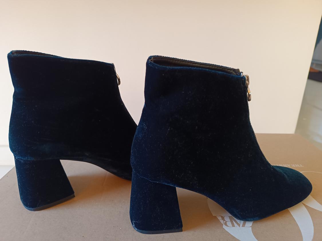 CHUNKY HIGH HEEL ANKLE BOOTS WITH ZIP - Image 4