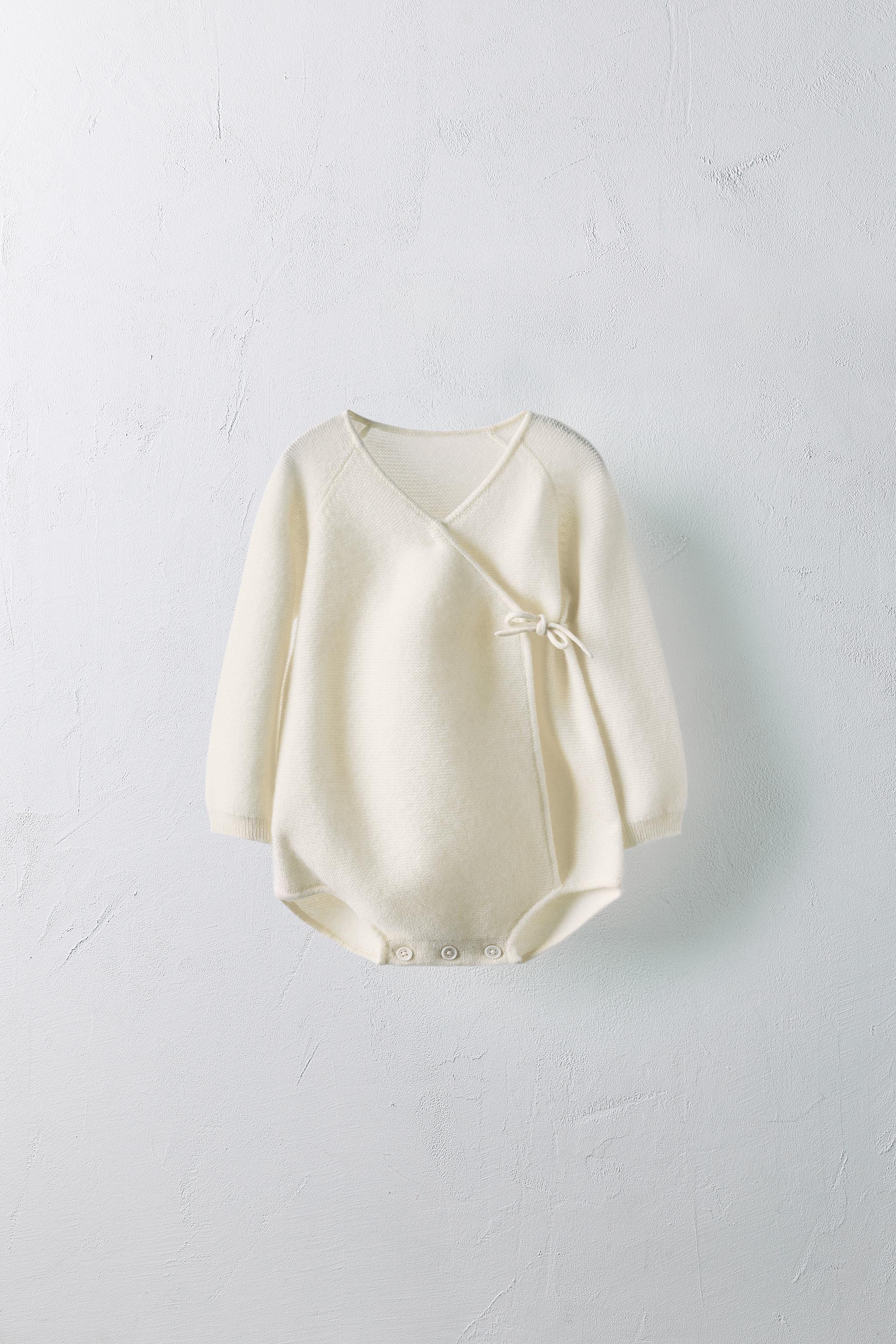 【ZARA Baby】カシミヤ100%ニット キモノロンパース ボンネ付き 02209579052-e1.jpg?ts=