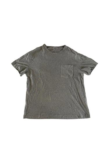 CAMISETA OVERSIZE DE MANGA CORTA GRIS CON BOLSILLO