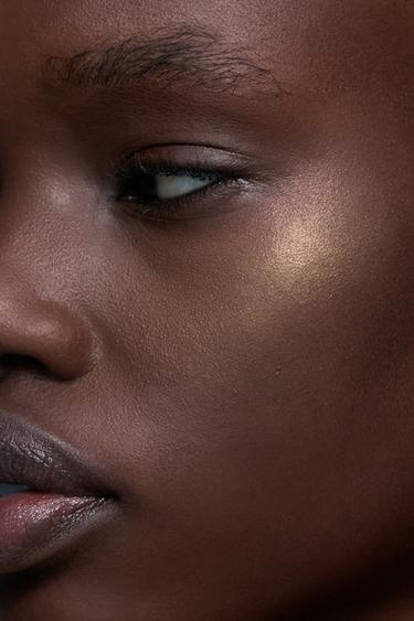 POWDER BLUSH - HIGHLY-LICIOUS — OPALE GOLD 2