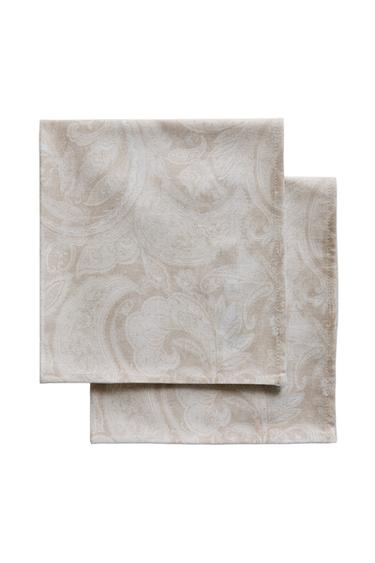 PACK OF PAISLEY PRINT NAPKINS (PACK OF 2) - بيج الخاص بـ Zara