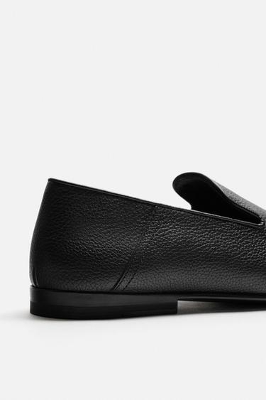MOCASSINS EN CUIR - Noir de Zara - Image 4