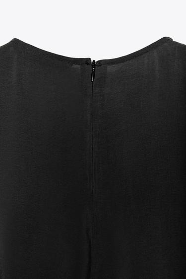 FLIESSENDES VOLUMINÖSES MIDIKLEID - Schwarz von Zara