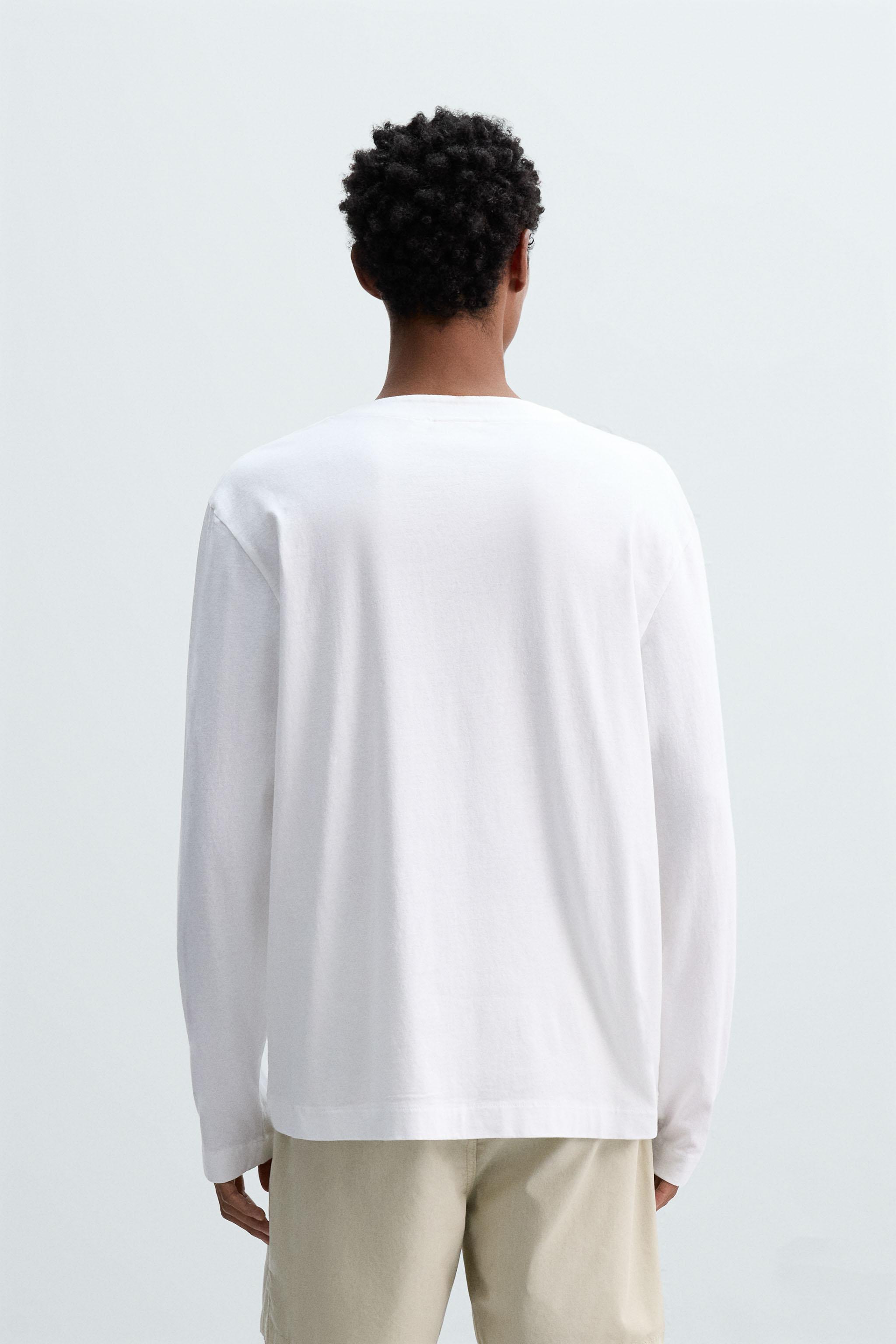 BUTTON NECK T-SHIRT