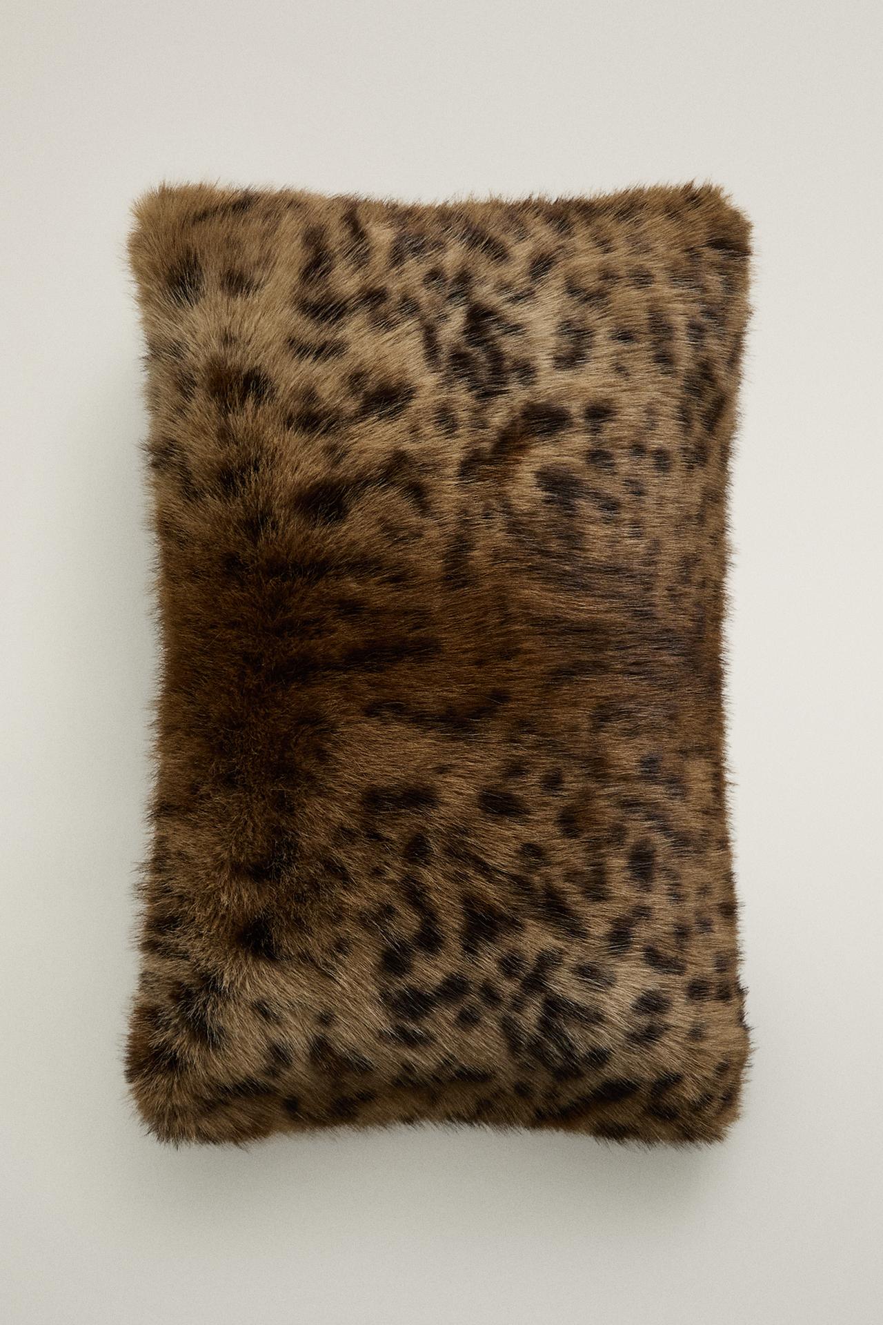 ANIMAL PRINT FUR CUSHION COVER