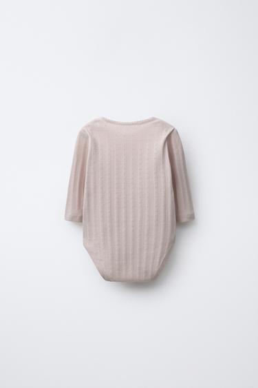 LOT DE CINQ BODYS IMPRIMÉ FLEURS - Rose poudré de Zara - Image 2