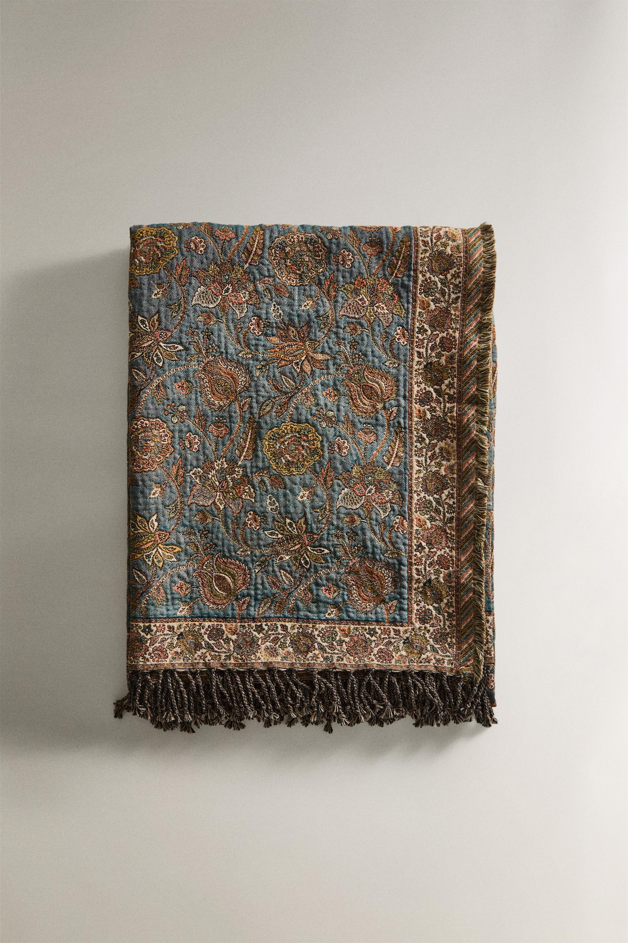 FLORAL JACQUARD BLANKET - Blue | ZARA United States