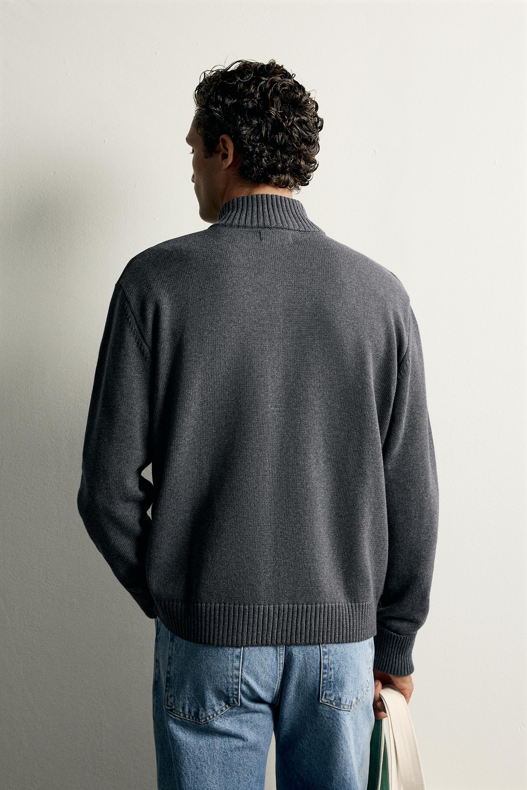 ZIP-UP KNIT CARDIGAN