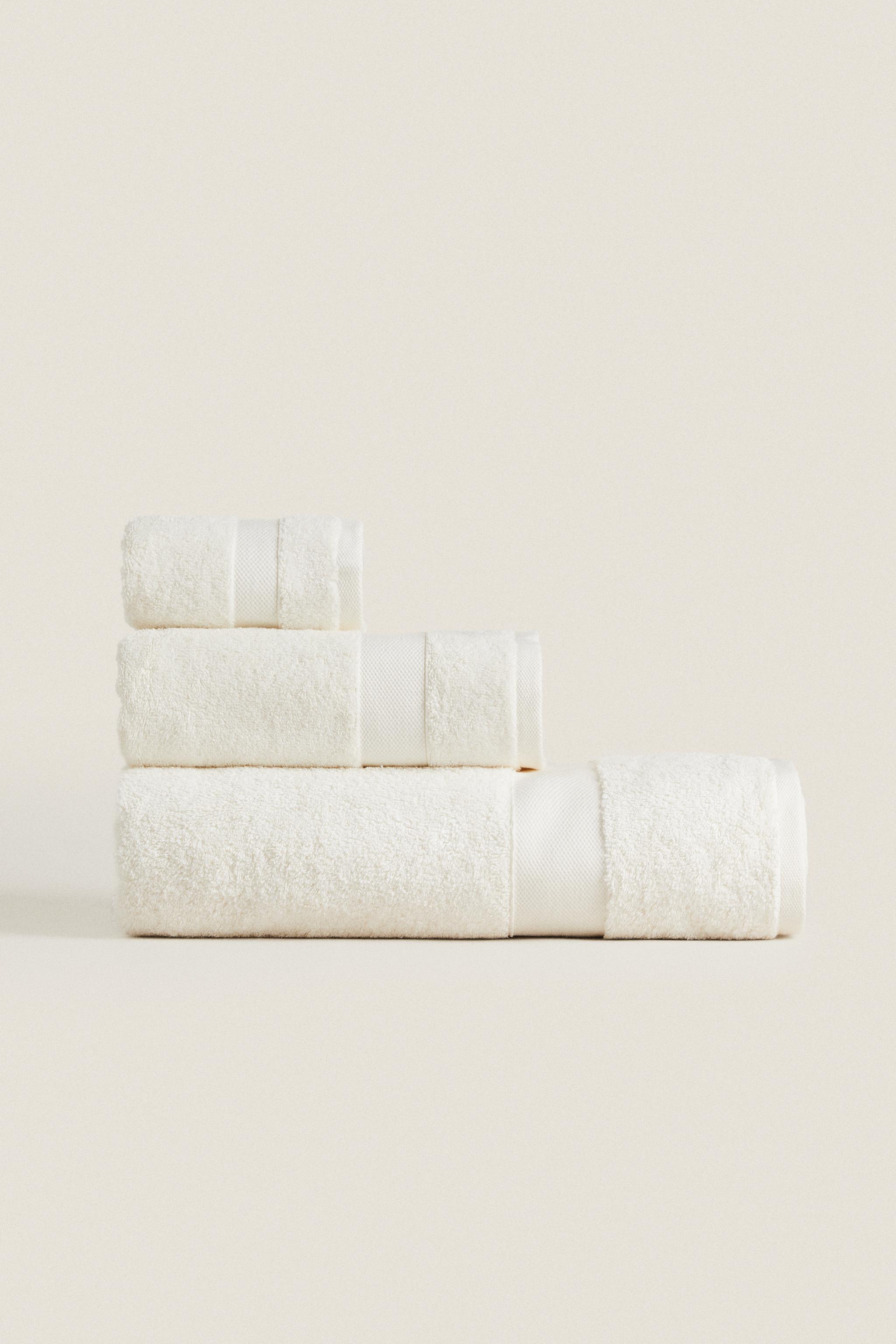 PREMIUM COTTON BATH TOWEL (600 GxM²) White ZARA United States