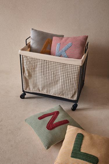 CESTO INFANTIL DE METAL COM RODAS - Azul-marinho da Zara