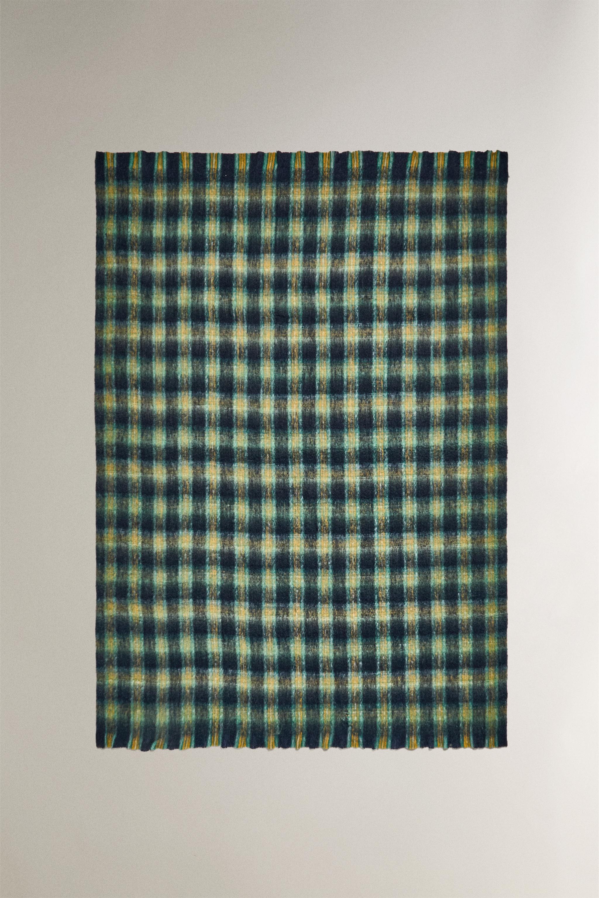 ZARA チェック柄ブランケット 140×190cm ZARA チェック柄ブランケット 140×190cm 23zr15-01sp.jpg