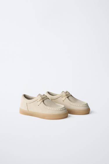 CHAUSSURES EN CUIR BORDÉES - Blanc écru de Zara - Image 1