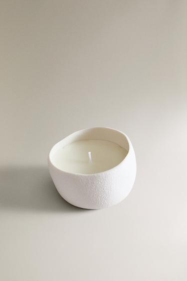 DECORATIVE TEXTURED CANDLE — White 2