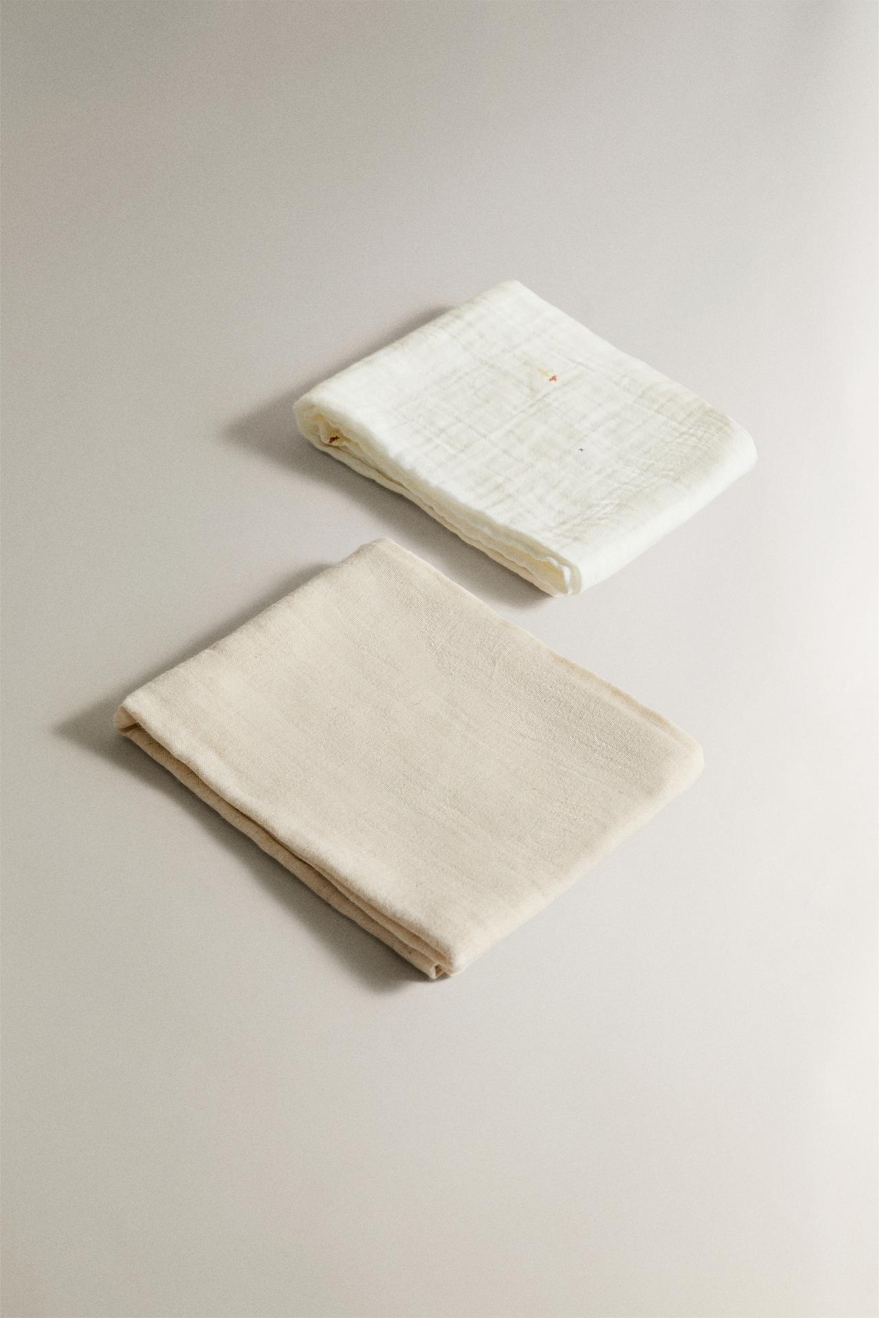EMBROIDERED BABY MUSLIN CLOTHS (PACK OF 2) — Ecru