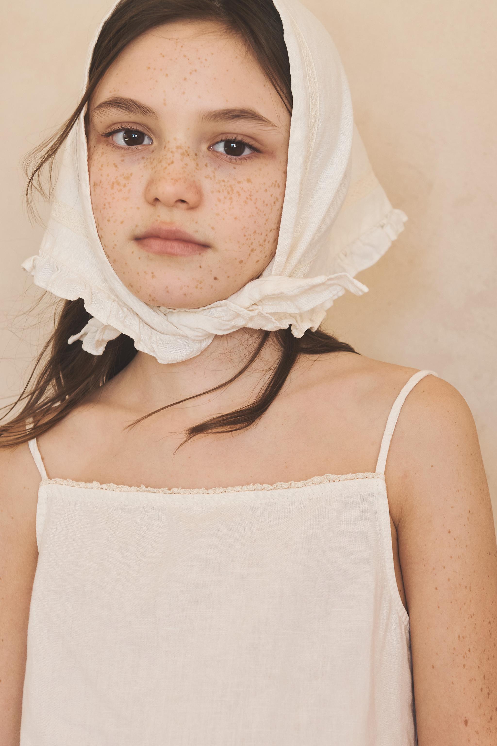 RUFFLED LACE TRIM LINEN COTTON SCARF LIMITED EDITION