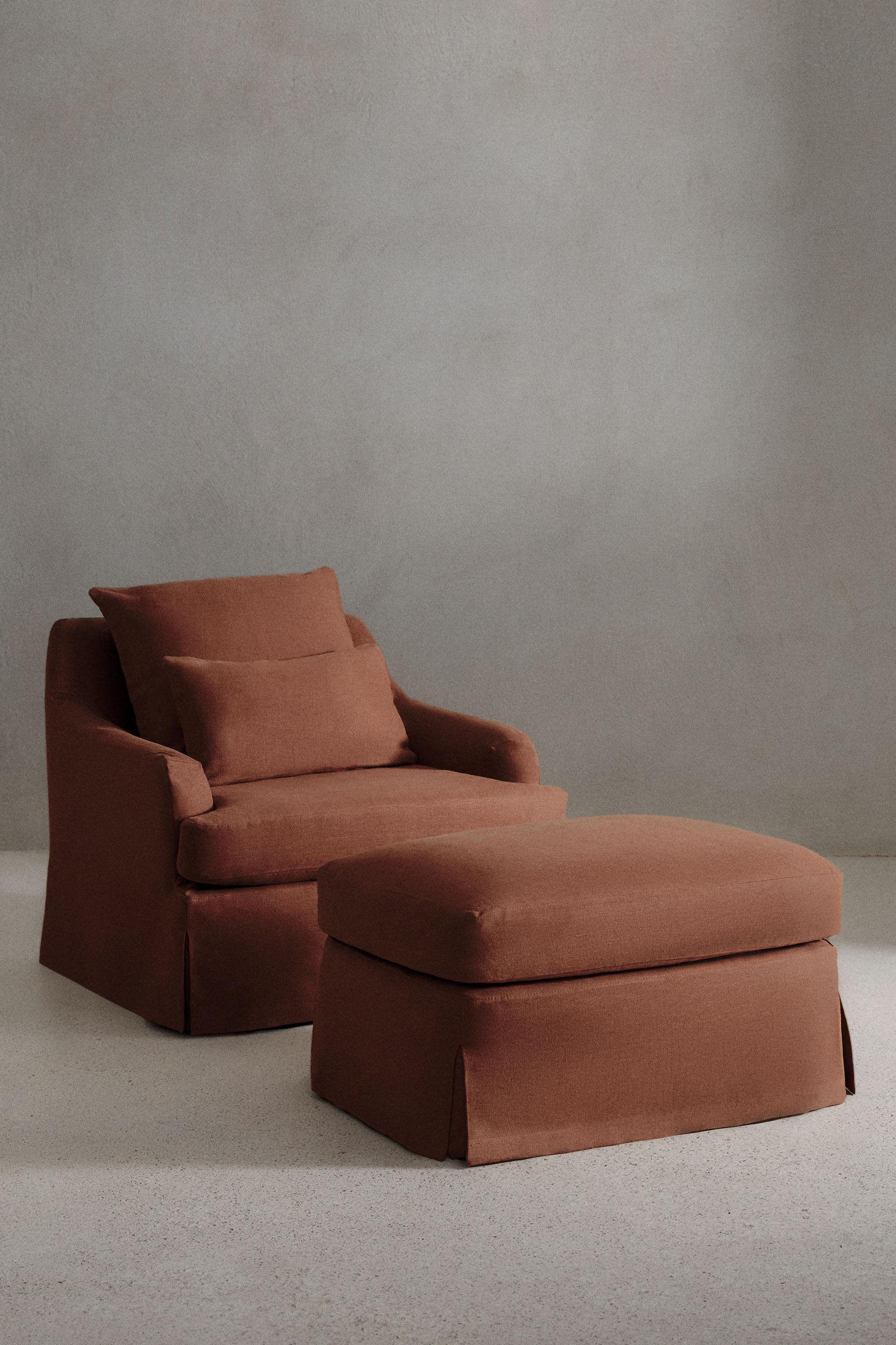 ARMCHAIR 01 — Terracotta
