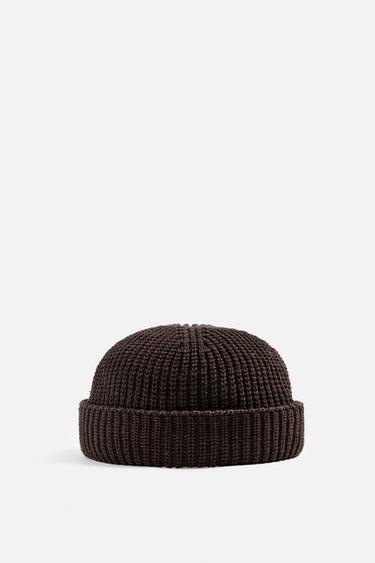 GORRO CORTO PUNTO - Chocolate de Zara