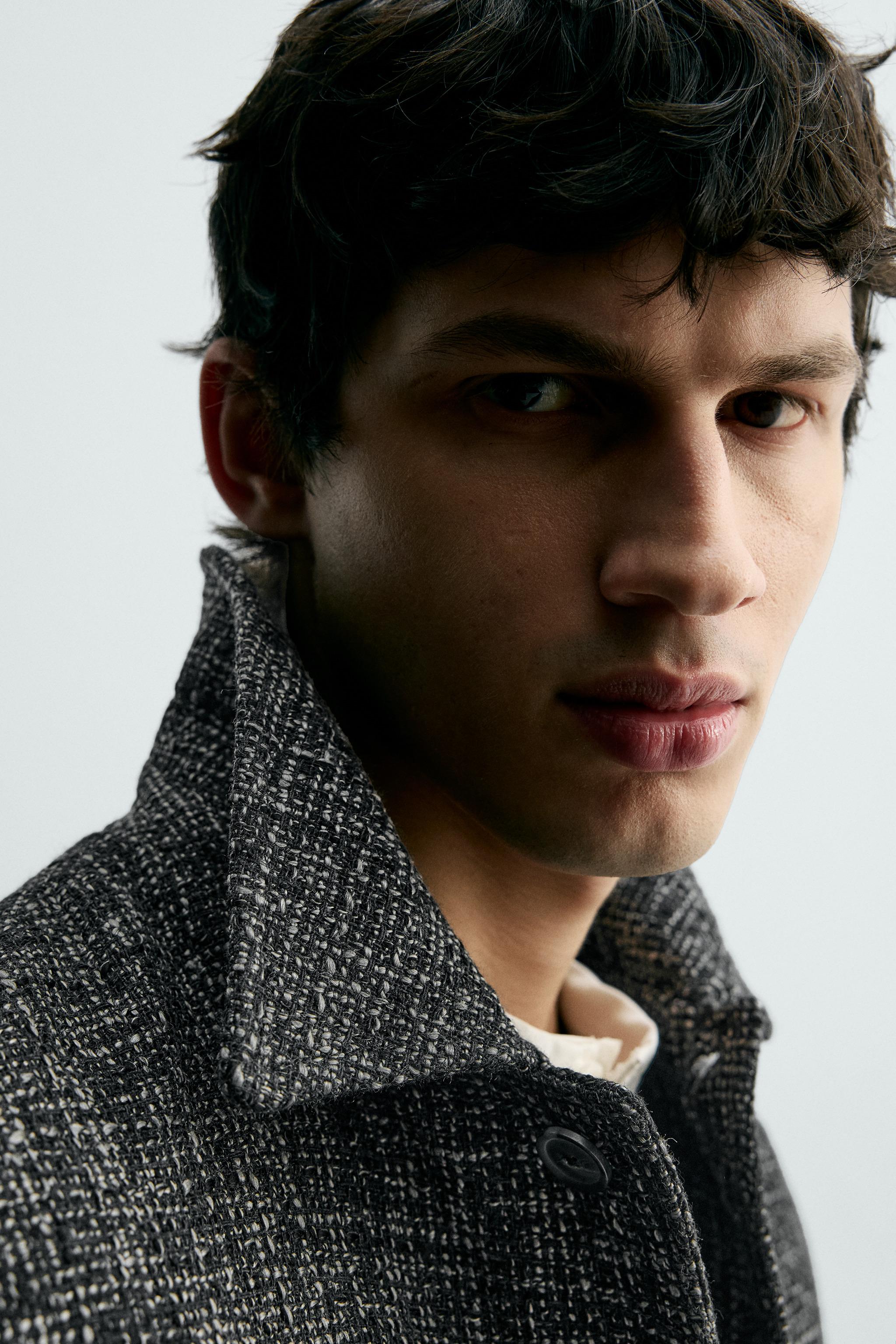 TEXTURED POCKET OVERSHIRT