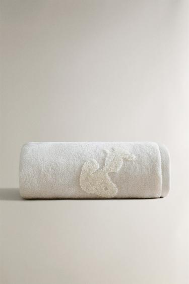 CHILDREN'S VELOUR PEANUTS™ SILHOUETTE BATH TOWEL - Grey by Zara - Image 1