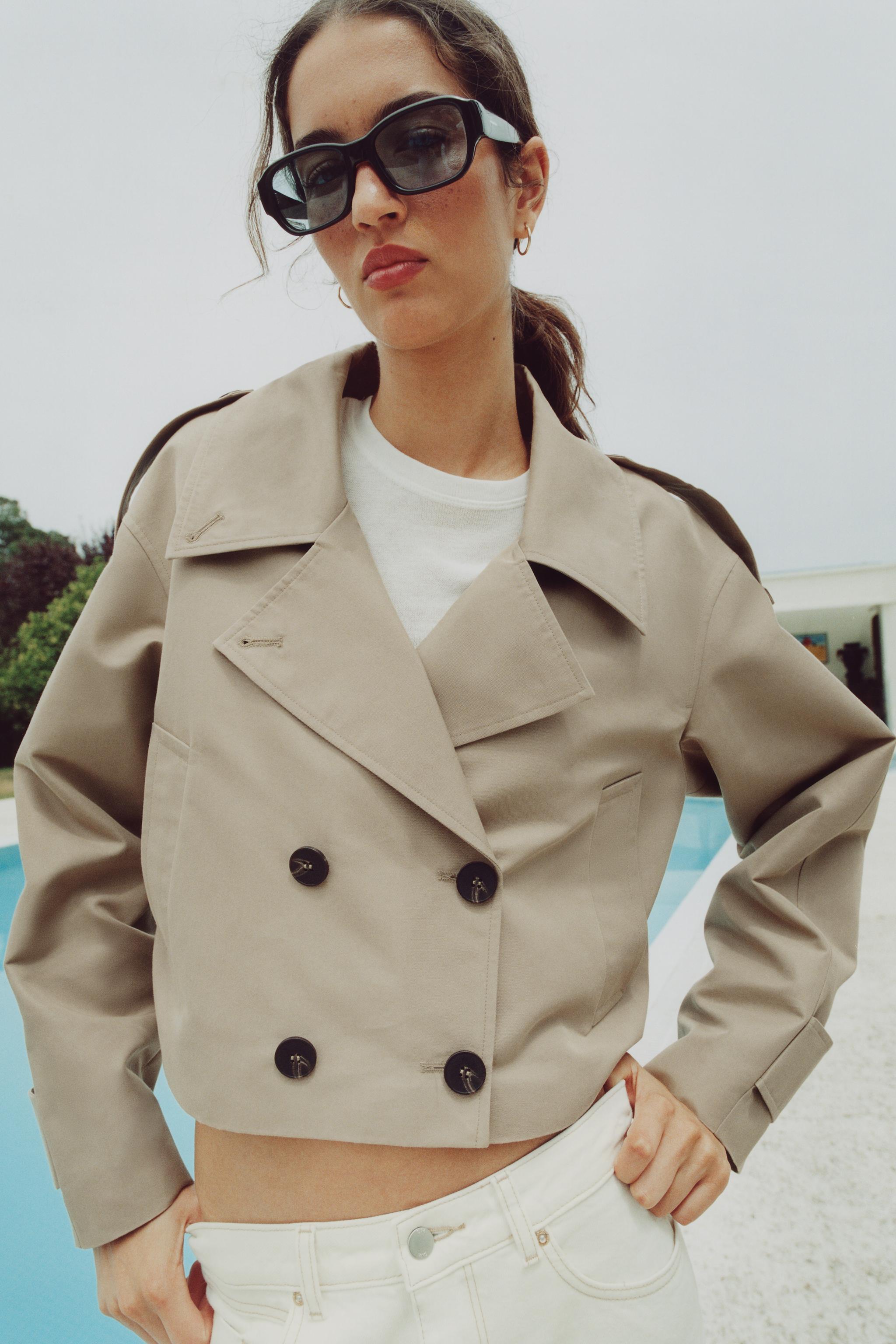 SHORT DOUBLE-BREASTED TRENCH JACKET