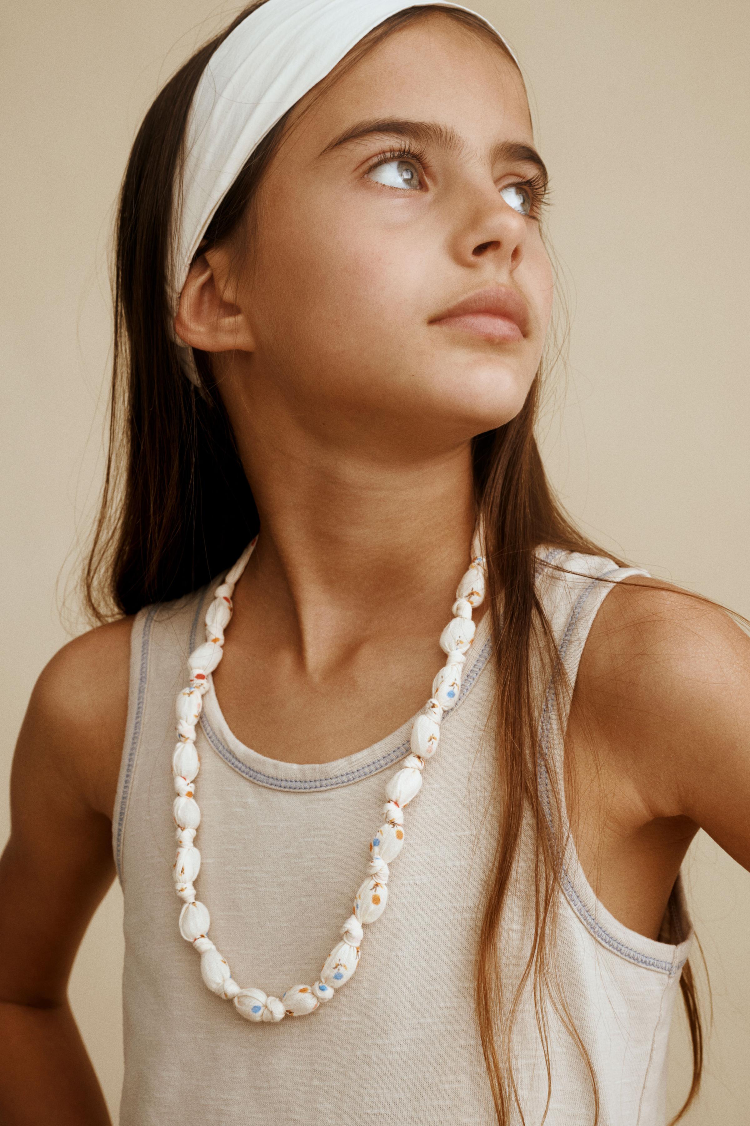 Детские футболки Zara TOPSTITCHED T-SHIRT CREATED BY CARAMEL LONDON X — фото 7