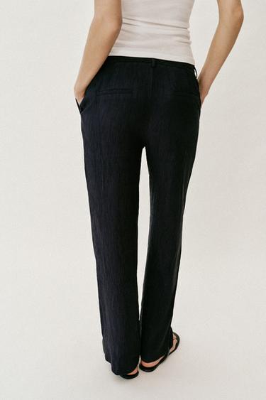 PANTALON DROIT EFFET FROISSÉ - Bleu marine de Zara - Image 6