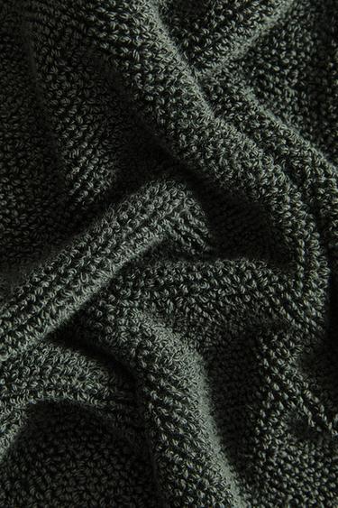 RICE STITCH COTTON BATH TOWEL - Dark green by Zara - Image 3