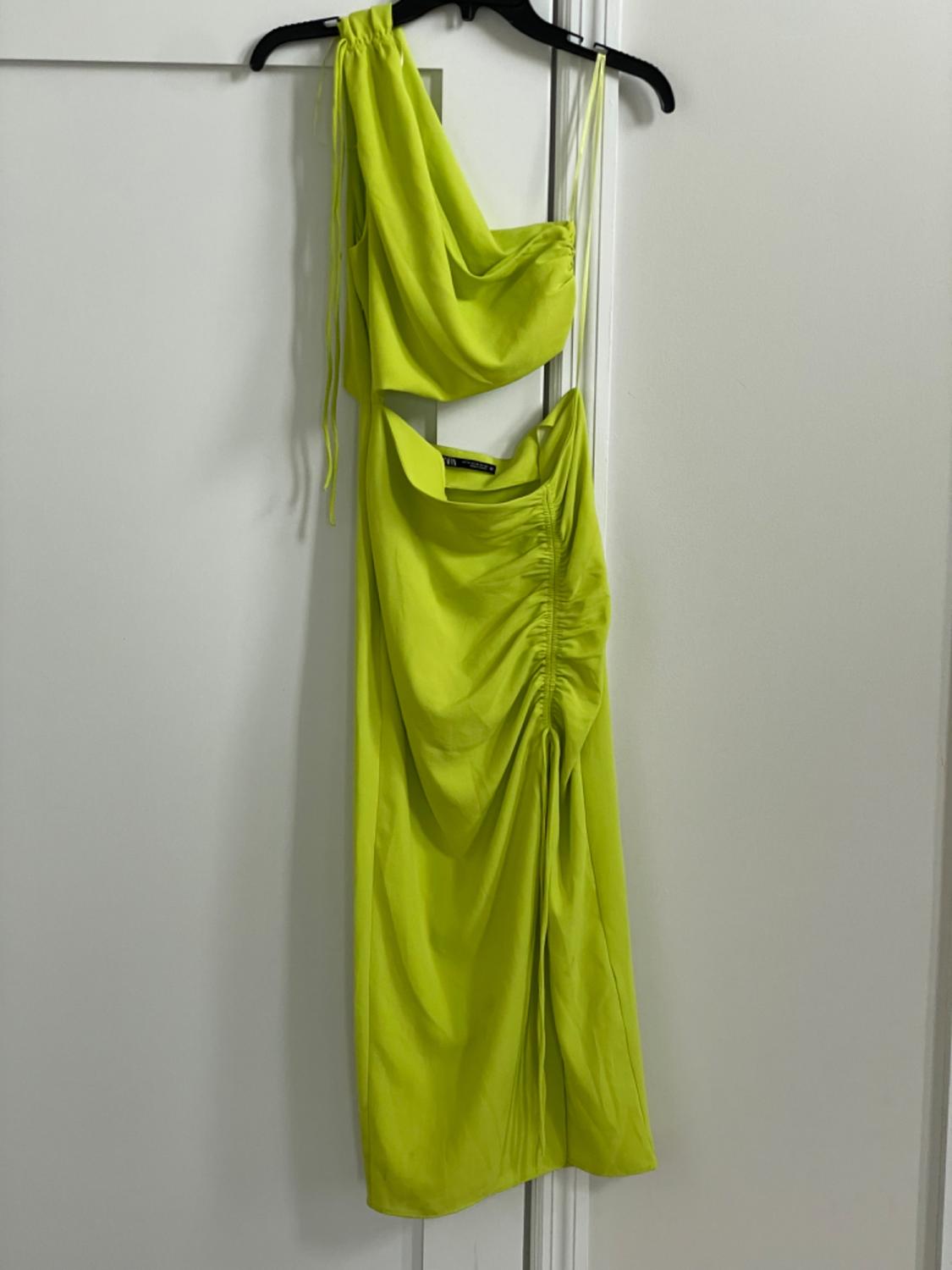 VESTIDO DRAPEADO ASIMÉTRICO - Image 3