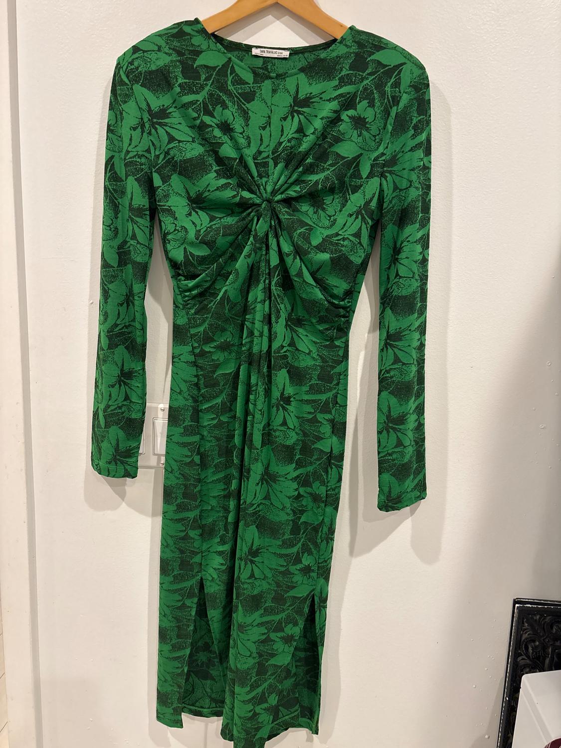 FLORAL DRESS WITH SHOULDER PADS