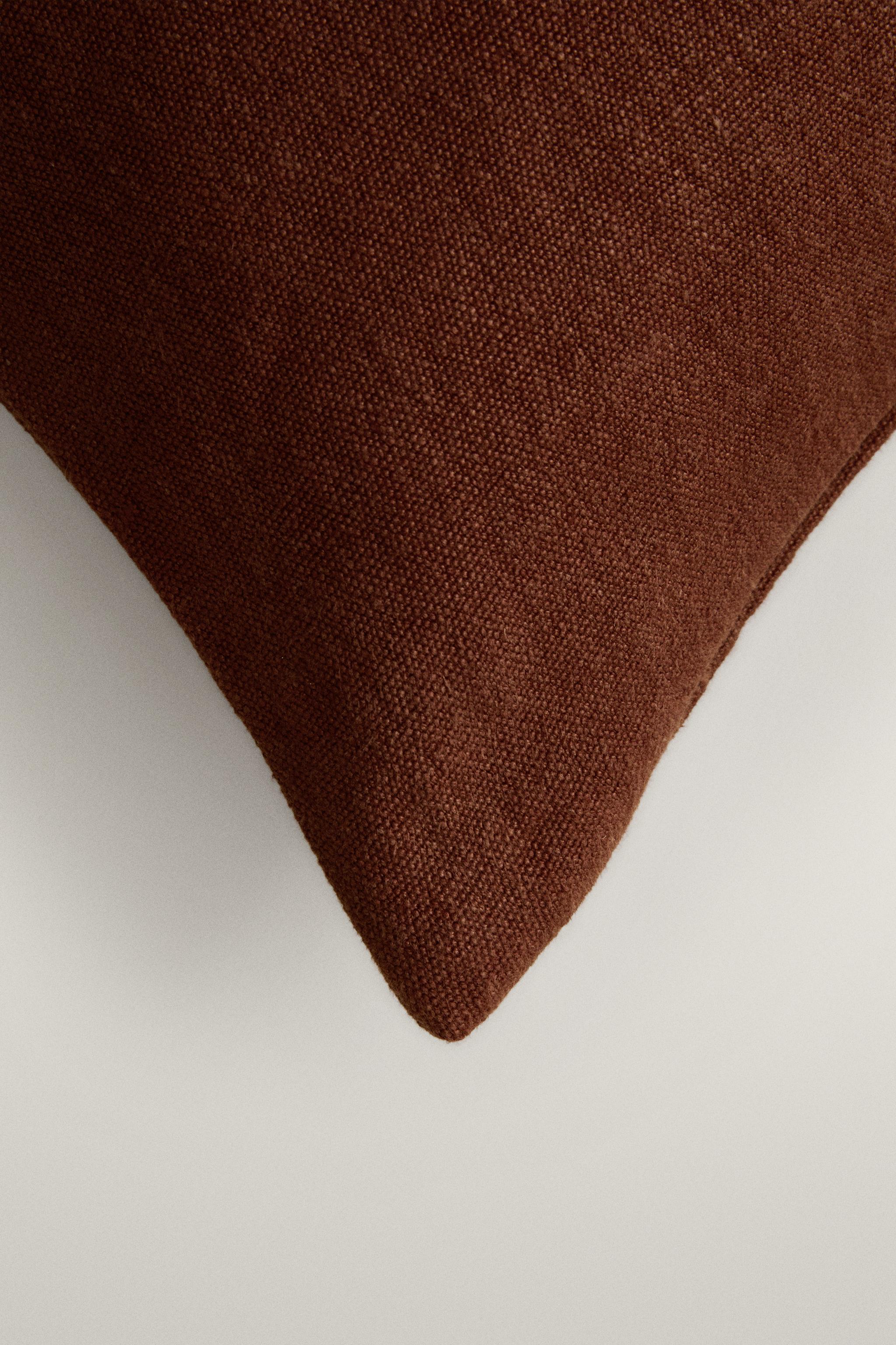 HEMP CUSHION COVER — Brick