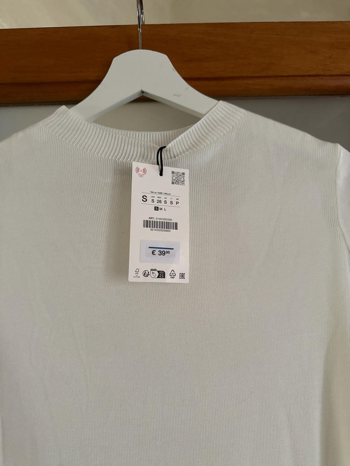 ASYMMETRIC LONG KNIT JUMPER - Image 3