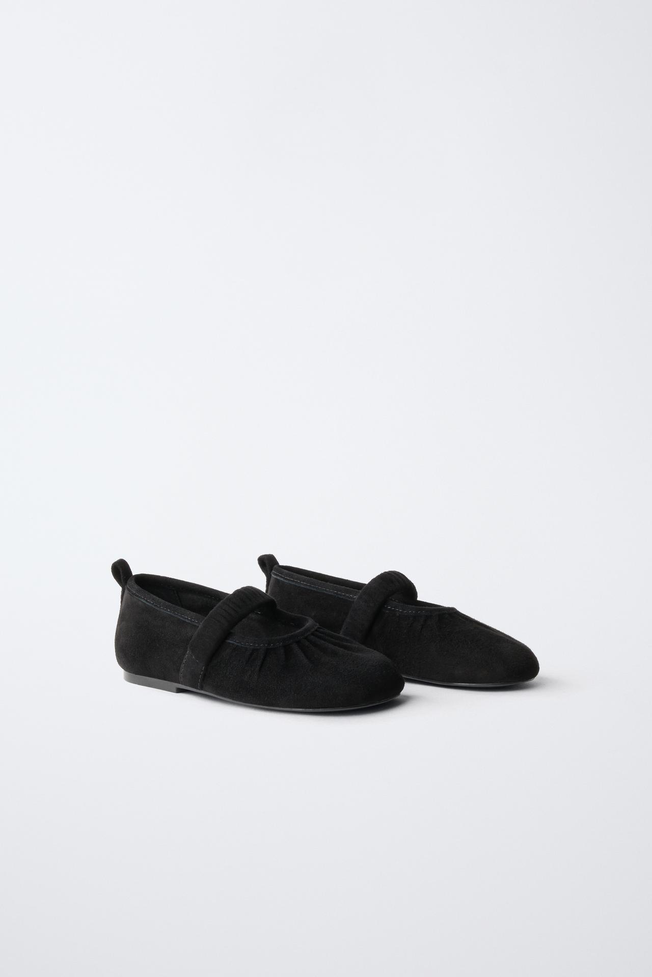 GATHERED LEATHER BALLET FLATS — Black