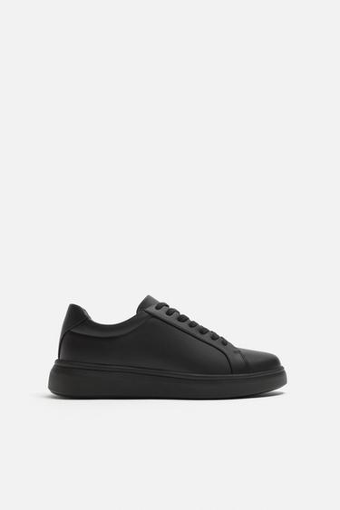 TÊNIS MONOCROMÁTICO COM VOLUME - Preto da Zara