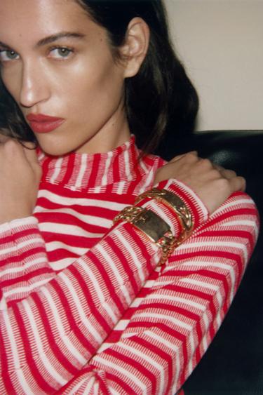 PANTALON DROIT TAILLE HAUTE - Rouge de Zara - Image 6