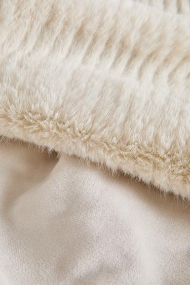 MANTA PELO - Beige claro de Zara