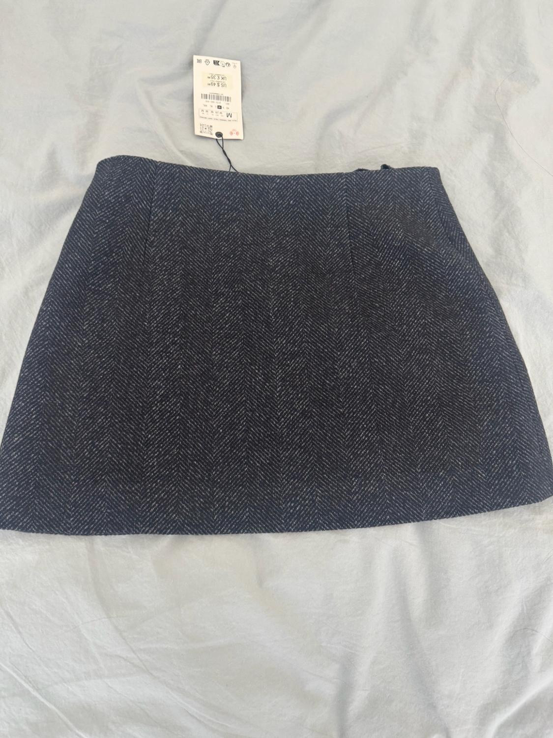 FALDA CORTA CON LANA ZW COLLECTION - Image 2