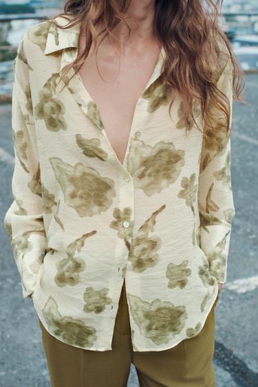 РУБАШКА С ЦВЕТОЧНЫМ ПРИНТОМ — Цвет небеленого полотна/Зеленый от Zara — изображение 0